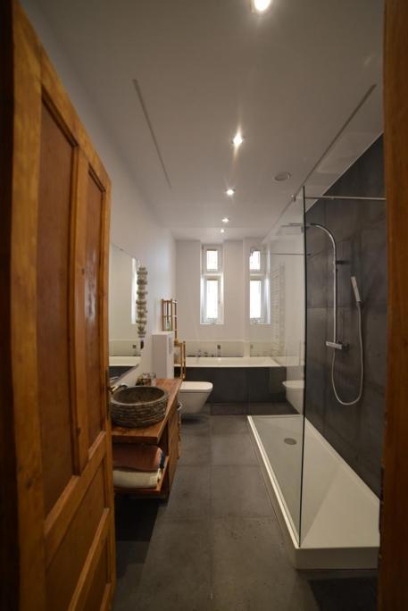 Designer Apartment 110M2 With King Size Beds & Equipped Kitchen Cracovie Extérieur photo